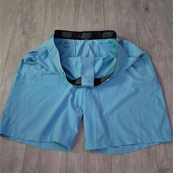 Nike Dri-FIT Golf Shorts Men’s Large Blue Activewear Performance - Picture 1 of 7